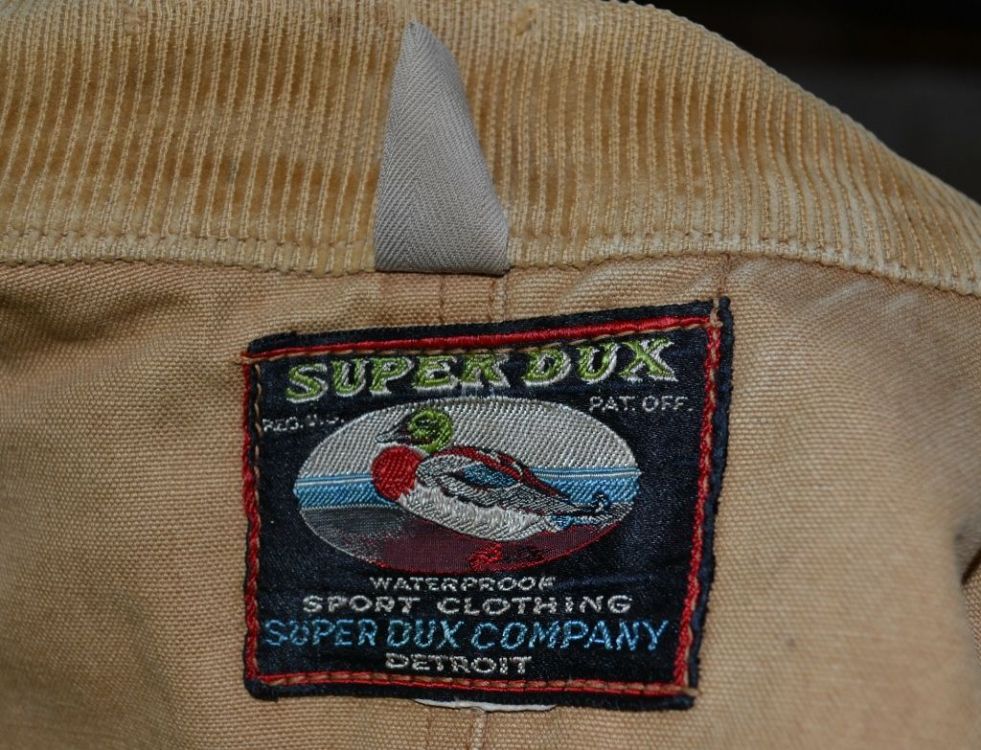 super_dux_jacket_3.jpg