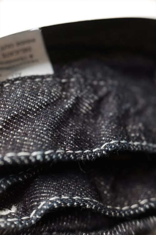 130-rinse-dimple-cross-weave-jeans-detail.thumb.jpg.bb970a3eae2c0ba4980dfffacb3044ba.jpg