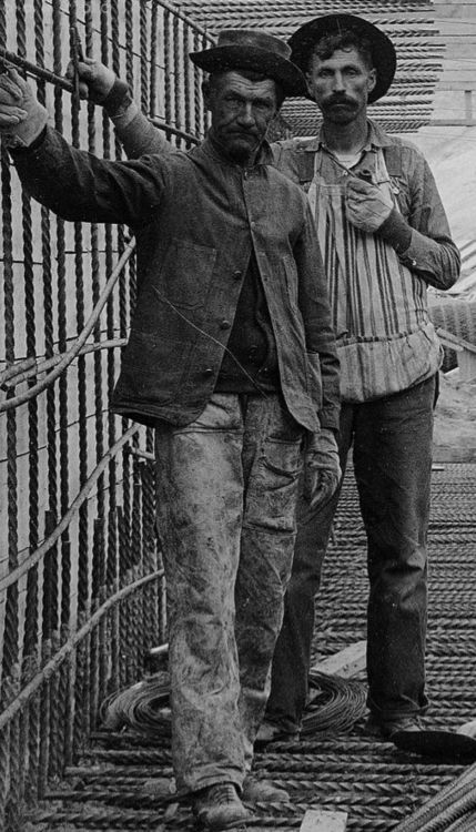 steelwork_flume_utah_1915_zoom1.JPG