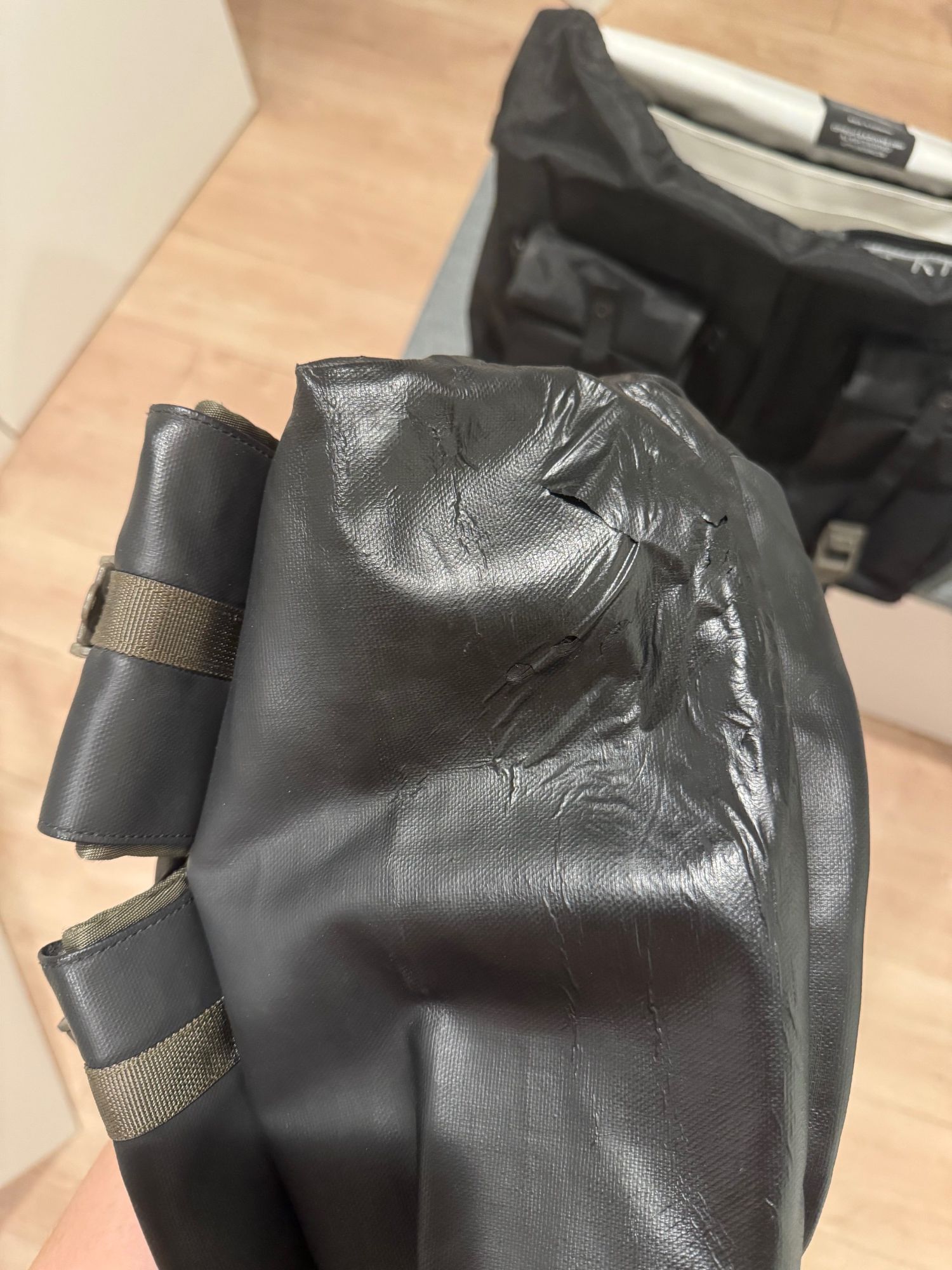 Acronym. - Page 603 - supertechwear - superfuture® | Supertalk